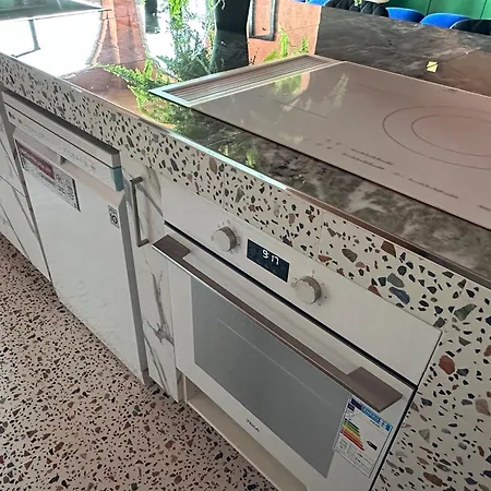 וילה Anna Splendid Sunset Ocean Front מוסטיירוס