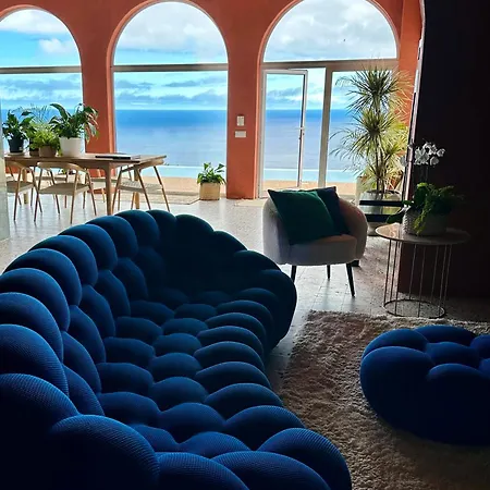 Anna Splendid Sunset Ocean Front Villa Mosteiros (Azores)