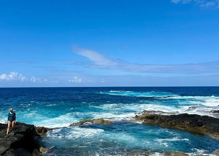 Anna Splendid Sunset Ocean Front Villa *